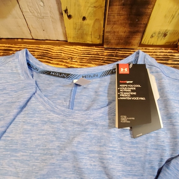 Under Armour Heat Gear Womens LS Size Small - Picture 2 of 7
